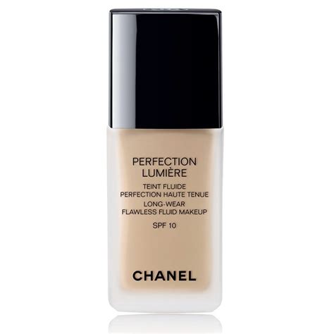 which chanel foundation is oil free|More.